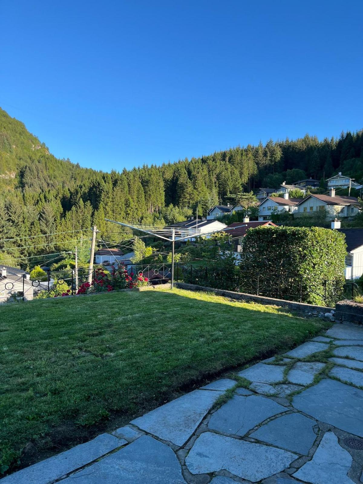 Modern Detached House By The Mountains & Sea Villa Bergen